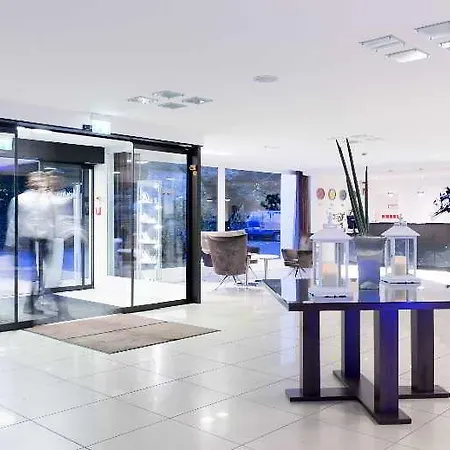 Mercure Johannisberg Hotel 4*