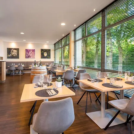 Sunday Johannisberg Hotel Bielefeld